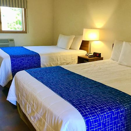 Travelodge By Wyndham Three Forks Exteriör bild